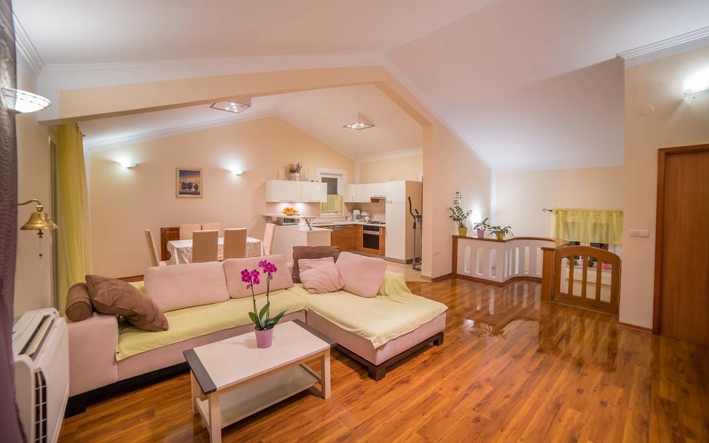 Captain'S Apartment Barbat na Rabu Esterno foto