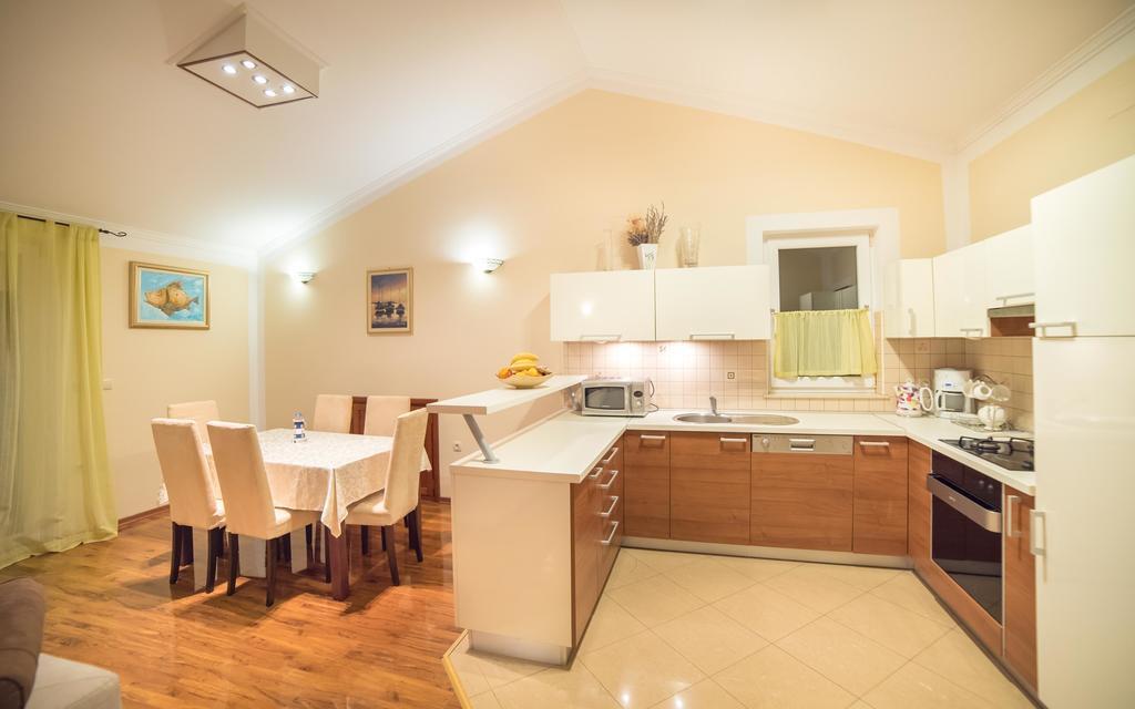 Captain'S Apartment Barbat na Rabu Esterno foto